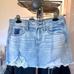 Pre-loved American Eagle Denim Lace Skirt